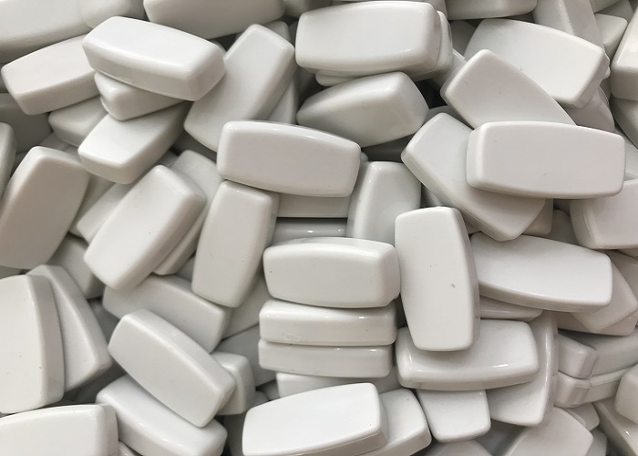 Vai-tro-quan-trong-cua-tem-an-ninh-quan-ao-trong-nganh-ban-le-thoi-trang